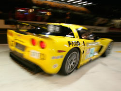 FARO �� Corvette ���� ��ʤ�������Я�ַɳ�